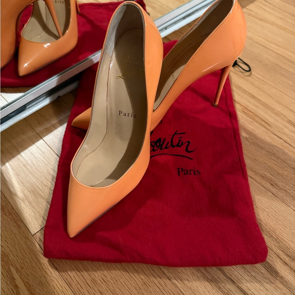 Brand new Christian Louboutin’s. Never worn. Size 
36 1/2 or 6.5